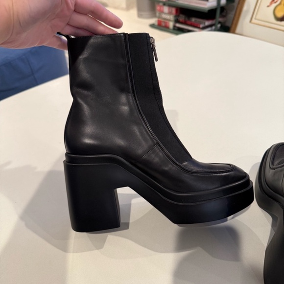 Robert Clergerie Black leather platform boots - Picture 7 of 12